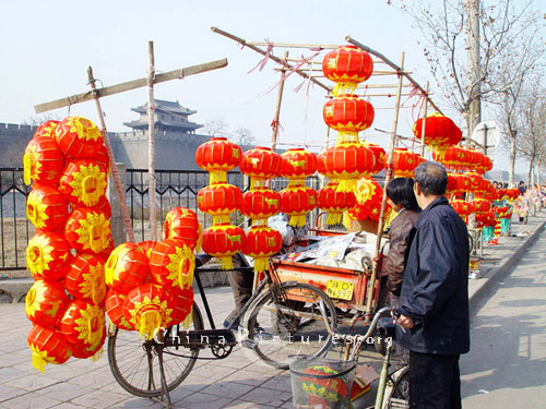 lanterns picture of lanterns on a bicycle